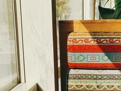 -蜜桃餐厅·伴山(湖滨商业街店)