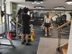 -悦耐私教健身馆(保利中心店)