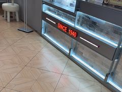 -DQ·蛋糕·冰淇淋(三亚青春颂店)