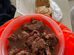 -宝瑞门钉肉饼店