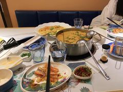 -樾餐厅泰式海鲜火锅(民歌湖店)