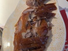 -阿瓦山寨·湘菜现炒·剁椒鱼头王(咸阳总店)