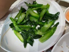 -香港新发烧腊茶餐厅(水围店)