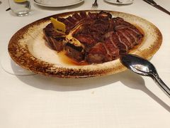 -Wolfgang’s Steakhouse 沃夫冈牛排馆(上海白玉兰广场店)