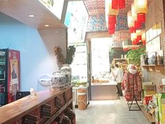 -鱼窝棚柴火铁锅炖(富山屯店)