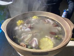 -广味炭炉鸡煲(宝业路分店)