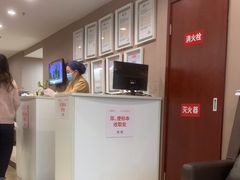 -爱康国宾体检中心(五角场万达广场分院)