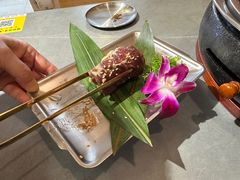 -围炉肉舍丹东海鲜烤肉·烤活鳗(步行街店)