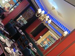 -新白鹿餐厅(百联中环店)