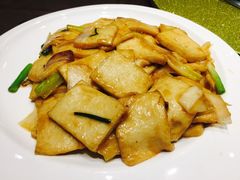 葱香千页豆腐-鱼王府大酒店