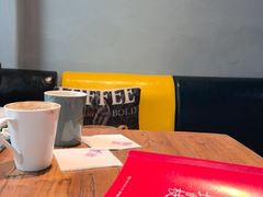 -房角石咖啡与书(吉大南校店)