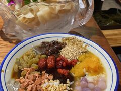 -佬土鹅肠火锅(解放路店)