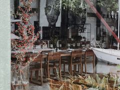 -喜洲吧·江畔老船厂·庭院餐厅(喜临院店)