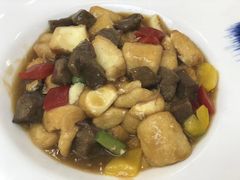 日式牛柳粒烧豆腐-御彩酒家(东风东路店)