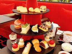 -Salon de The de Joel Robuchon(外滩18号店)