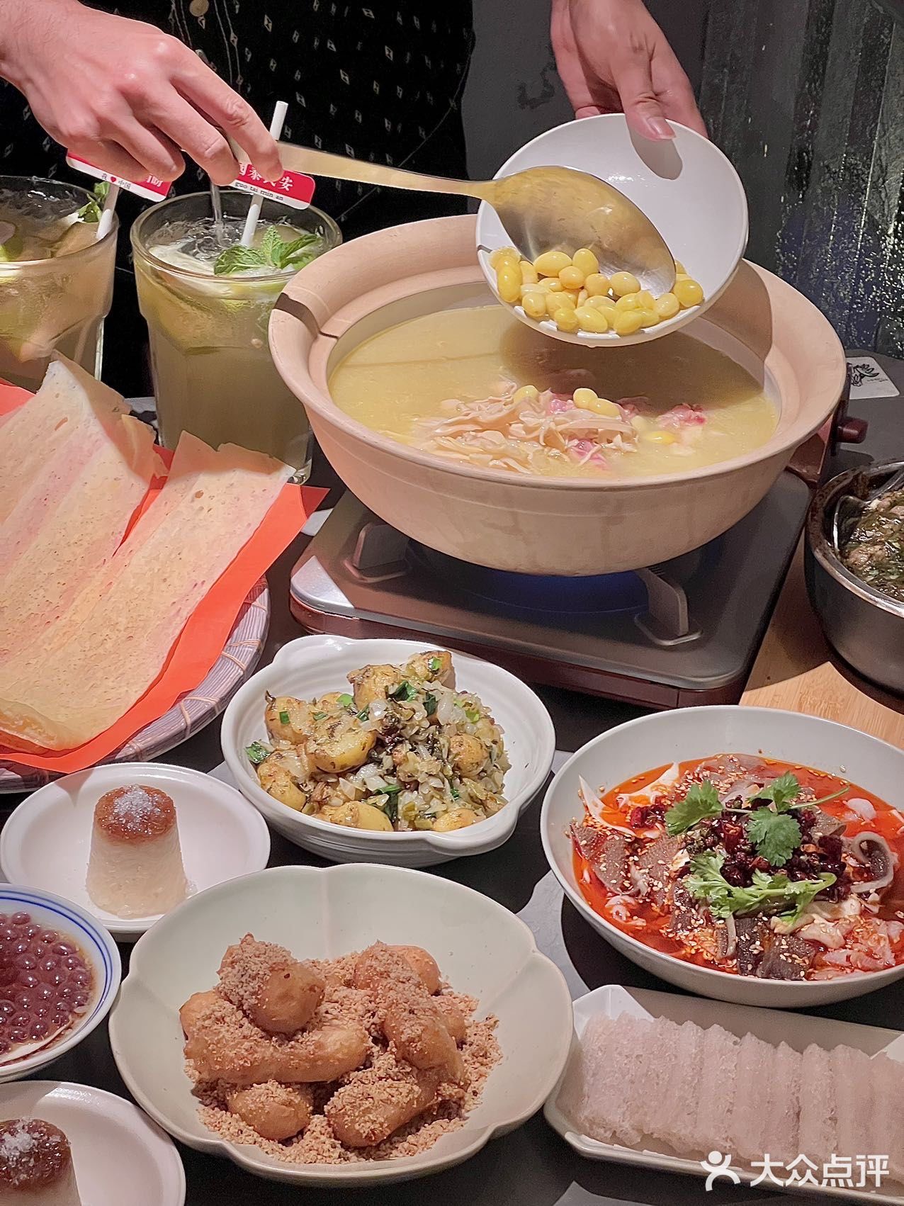 原来好吃的不只有川菜🌶️还有鸡汤🥣