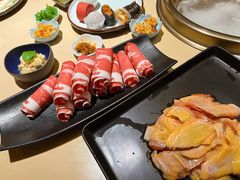 -余欢领鲜火锅(新街口店)