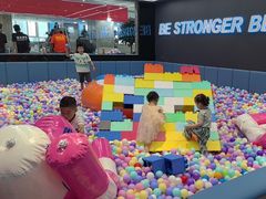 -小蓝鲸游泳培训基地(石景山店)