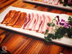 双色五花肉-万兴佳烤肉·长白山老味道(宏泰广场店)