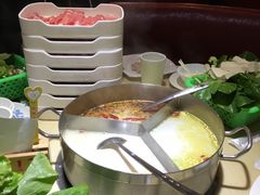 锅底-蒙肥羊·酸汤潮牛·鲜牛肉火锅烤肉自助(岗顶店)