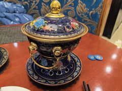 -元一希尔顿酒店·鲜切牛肉火锅禅自助餐厅