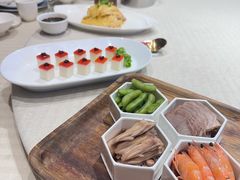-品悦酒店(三林古镇店)