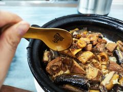 -容里煲仔饭(利丰北路店)