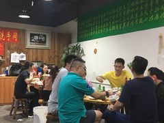 -老伯蟹脚店(朝阳路店)