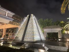 -海南清水湾莱佛士酒店