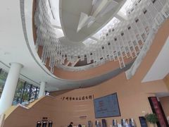 -广州市白云区图书馆
