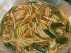 -正宗杨记普洱酸醋米线(总店)