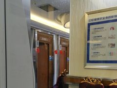 -圣呗口腔·舒适化种植牙·矫正中心(广州总院)
