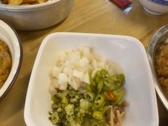 -丽丽三鲜螺蛳粉(田林路店)