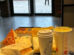 -麦当劳(丽江玉河广场店)