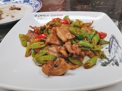 -九妹农家大铁锅东北菜(江湾店)