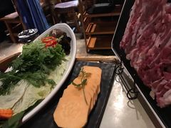 -老牌坊云南鱼豆花火锅(嵩山店)