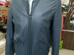-京伟修鞋洗鞋奢侈品皮具护理店