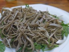 -溢心园香河肉饼总店