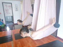 -Yvon yoga 瑜伽·精准体态管理中心