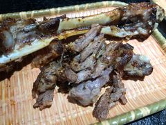 特色烤羊腿-城南老友羊蝎子火锅(花乡奥莱店)