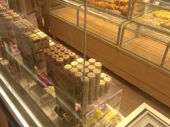面包甜点陈列柜-好利来(东直门银座店)
