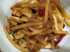 -吃饭皇帝大土家民族菜(正大广场店)