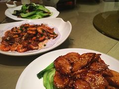 -八府香鸭·啫啫煲(华山路店)