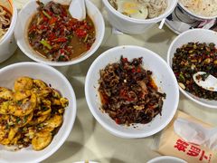 -笨罗卜浏阳菜馆(太平街店)
