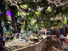 -OZONE 顶楼酒吧(香港丽思卡尔顿酒店)