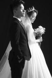 -太郎花子婚纱摄影艺术中心