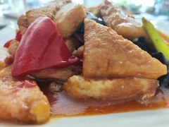-天天向上素食餐厅(五台山店)