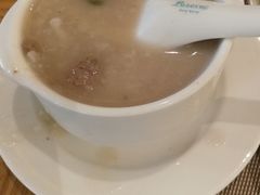 -华邑酒店·鲜艳全日自助餐厅