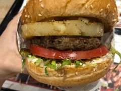 -The Habit Burger Grill 哈比特汉堡(爱琴海店)