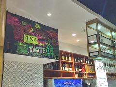 -胡须佬鸡煲四季火锅店(石厦西村直营店)